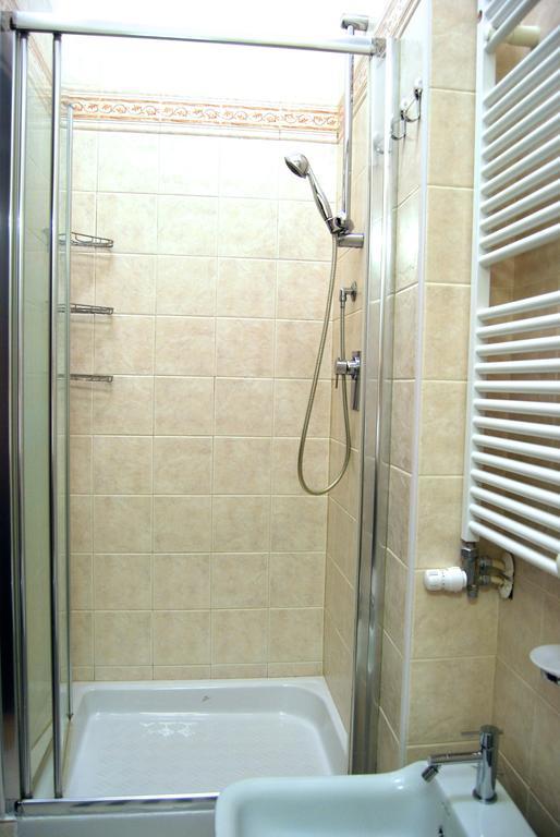 Apartment Ca' Petrona Veneţia Cameră foto