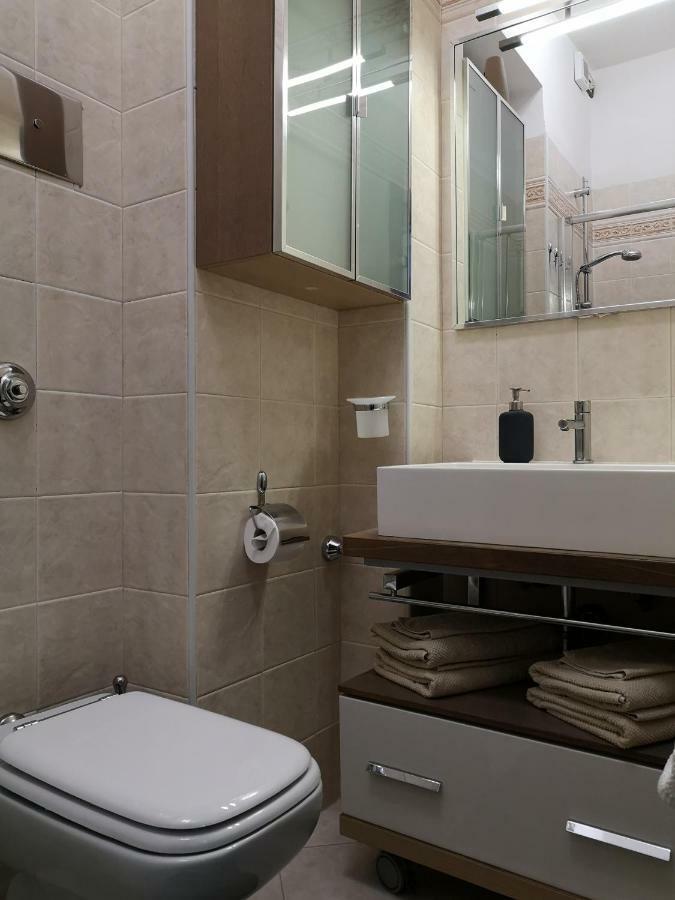 Apartment Ca' Petrona Veneţia Exterior foto
